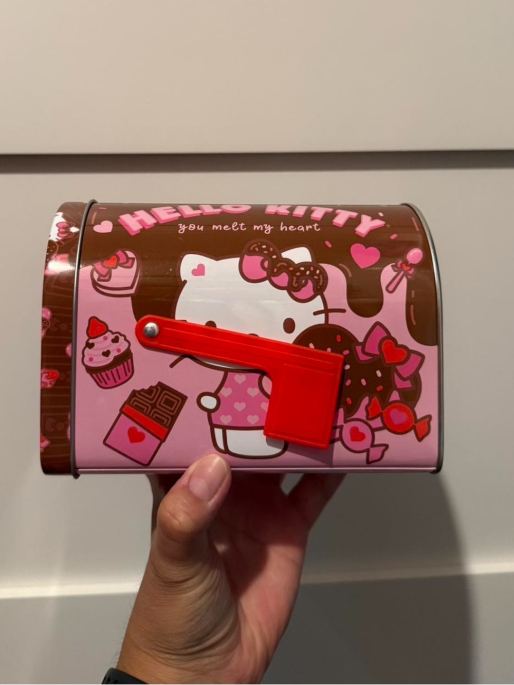 Hello kitty tin - Picture 2 of 3